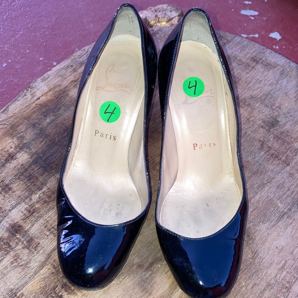 Vintage Christian Louboutin black heels